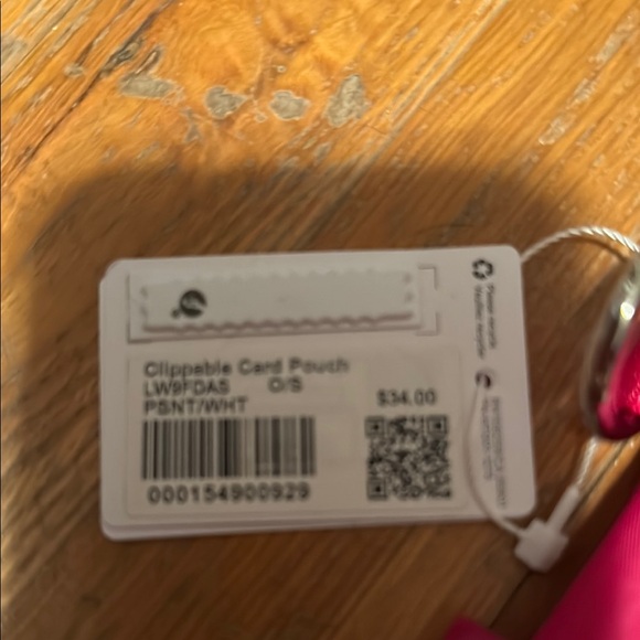 Lululemon athletica NWT clippable pink card pouch - Picture 2 of 6